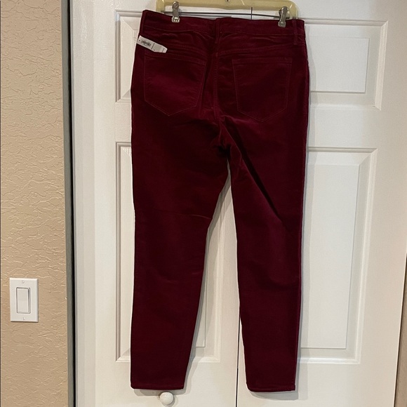 Old Navy Rich Red Trousers - Picture 3 of 3
